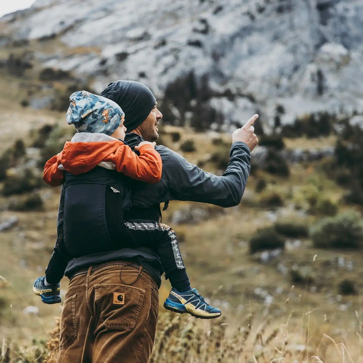 Porte bébé-Onsen-noir et bleu-MEROMERO_3
