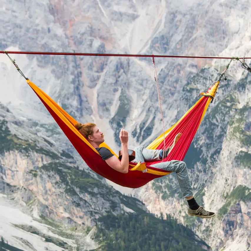 Casambu hamac original ticket to the moon rouge bourgogne-jaune