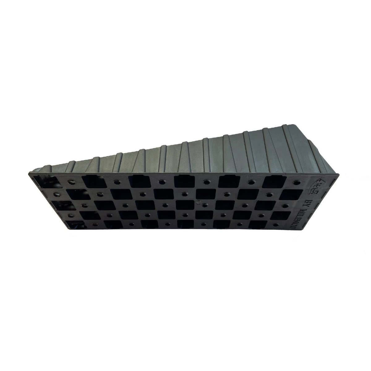 Milenco_Wedge-XL_Cales