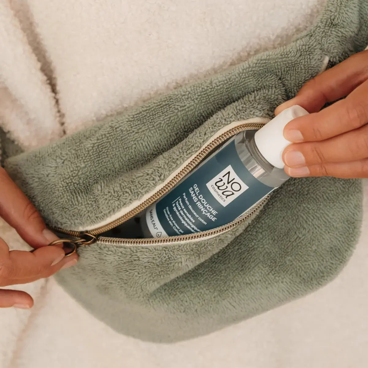 Nowa_Savon_gel_douche_sans_rincage_1