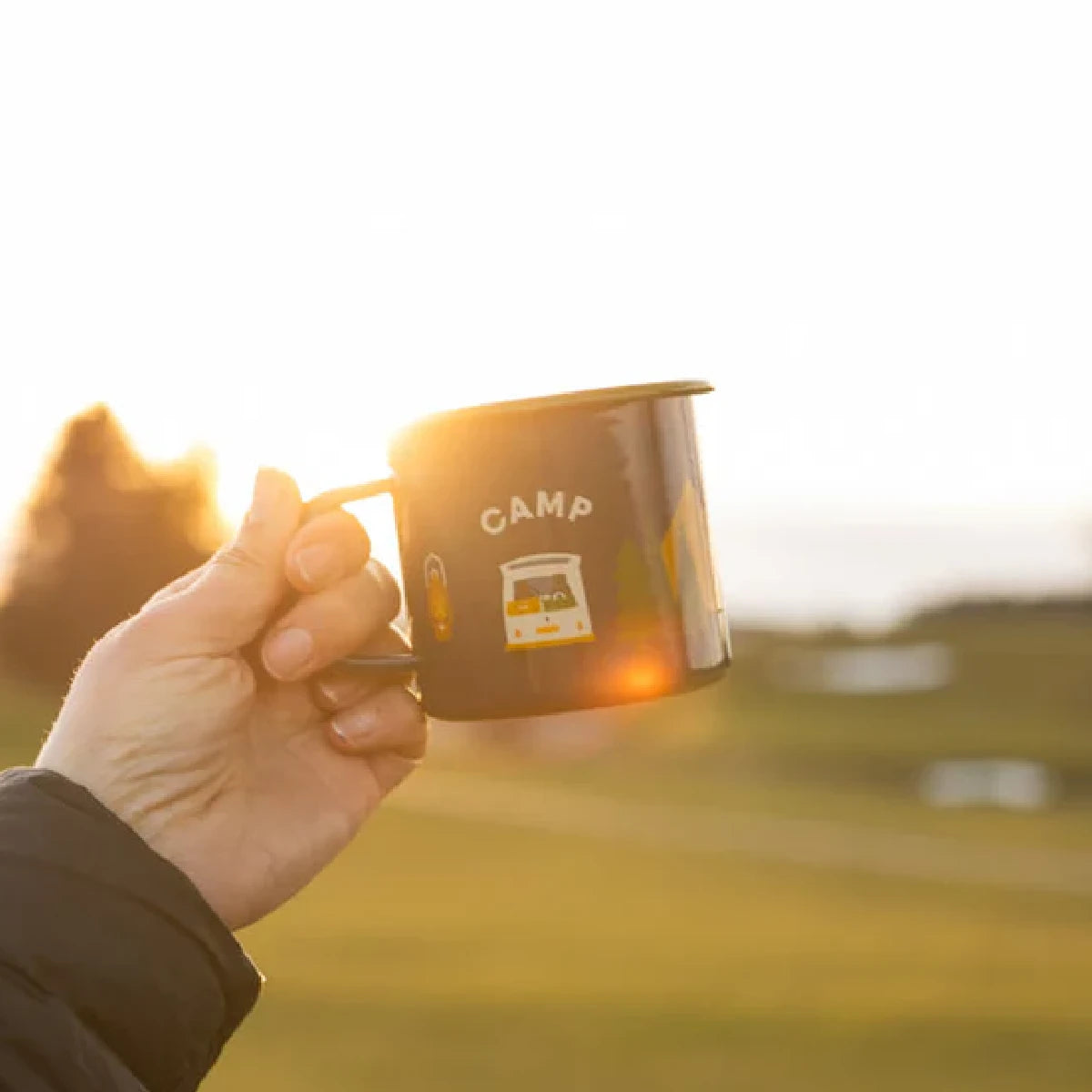 Roadtyping_Tasse_emaillee_CampVibes_4