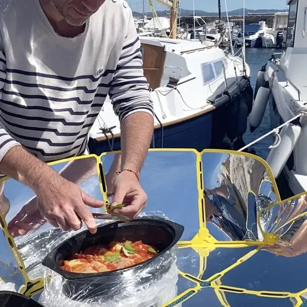 Four_solaire_Sungood_Marmite_CookUp_SOLAR_BROTHER_4