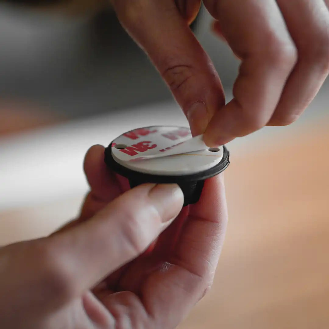 Support mural-2 vis-Poubelle-Noir-FLEXTRASH_2