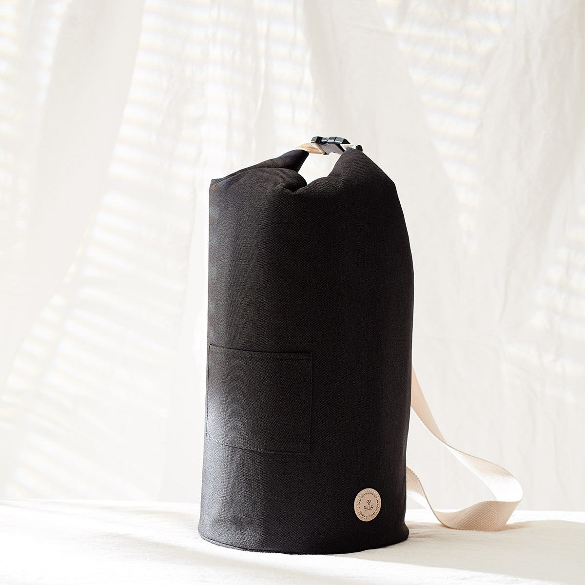 Sac isotherme-25L-noir-VINGA SWEDEN_2