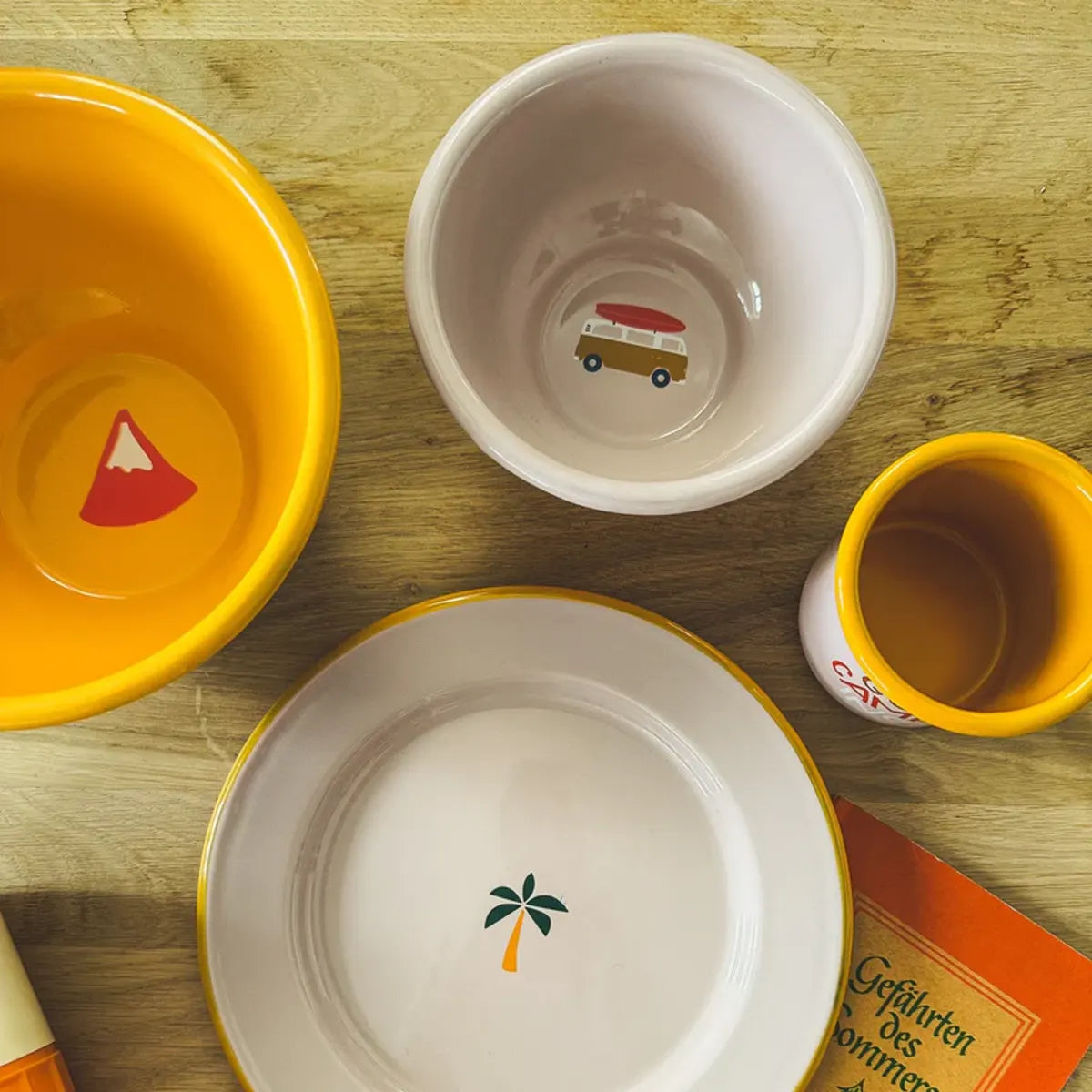 Casambu_Roadtyping_Vaisselle emaillee_Set assiette bol verre email