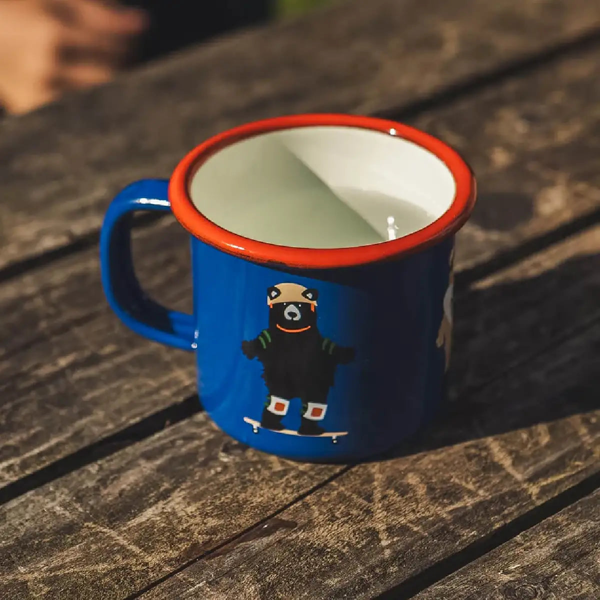 Roadtyping_Tasse_en_email_Enfant_Ours