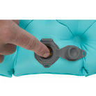 matelas_gonflable_comfort_light_femme_bleu_SEA_TO_SUMMIT_10