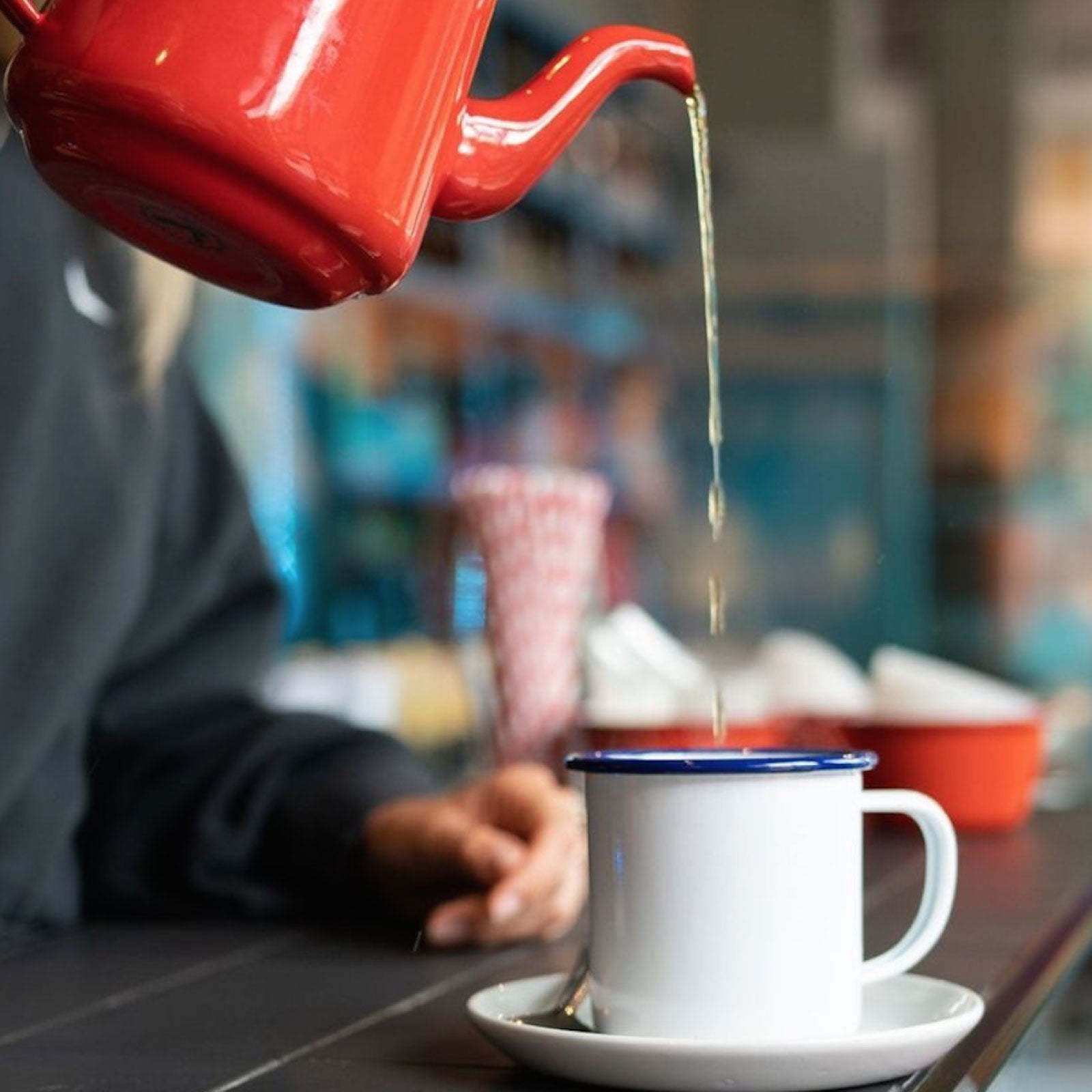 Tasse émaillée-mug-35cl-blanc liseré bleu-FALCON_2