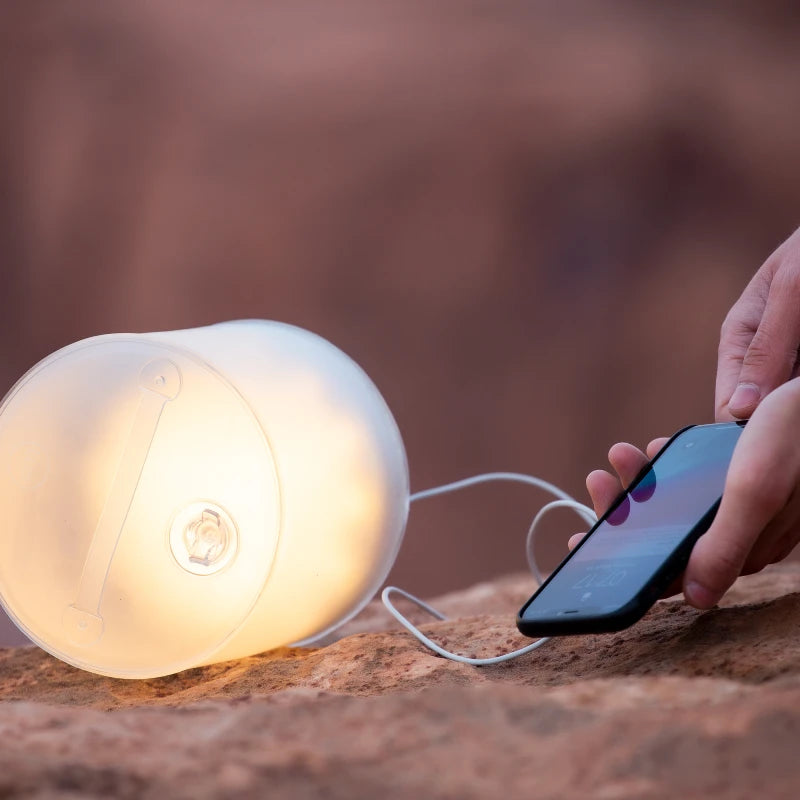 Lampe solaire gonflable avec station de recharge USB-Luci Base Light-blanc et gris-MPOWERD_2